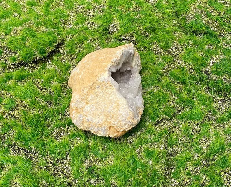 招財改運-天然原礦瑪瑙小白水晶爆晶花球洞 水晶花球 消磁 療癒