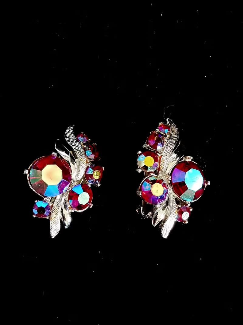 vintage jewelry  典雅玫瑰紅極光萊茵花卉 夾式耳環