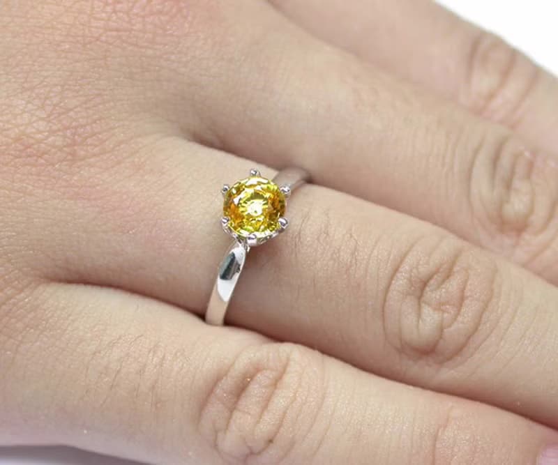 7 mm. Natural yellow sapphier ring silver sterling size 7.0 free resize