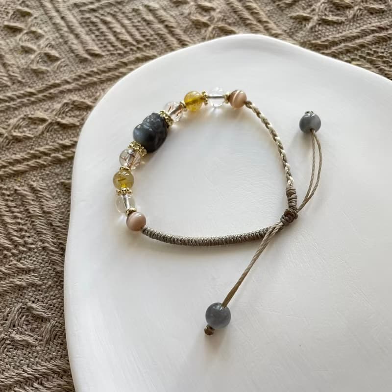 聚財骨幹石貔貅編織手鍊