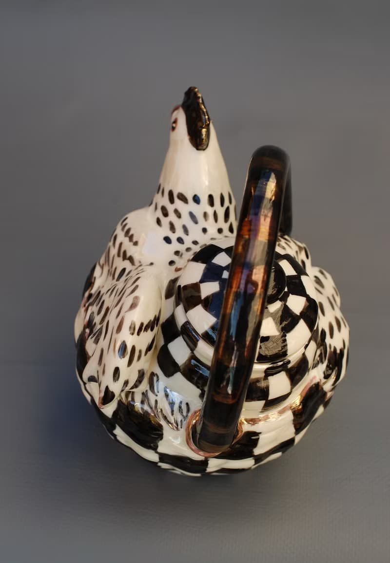 Ceramic art teapot White chicken Pot Figurine teapot