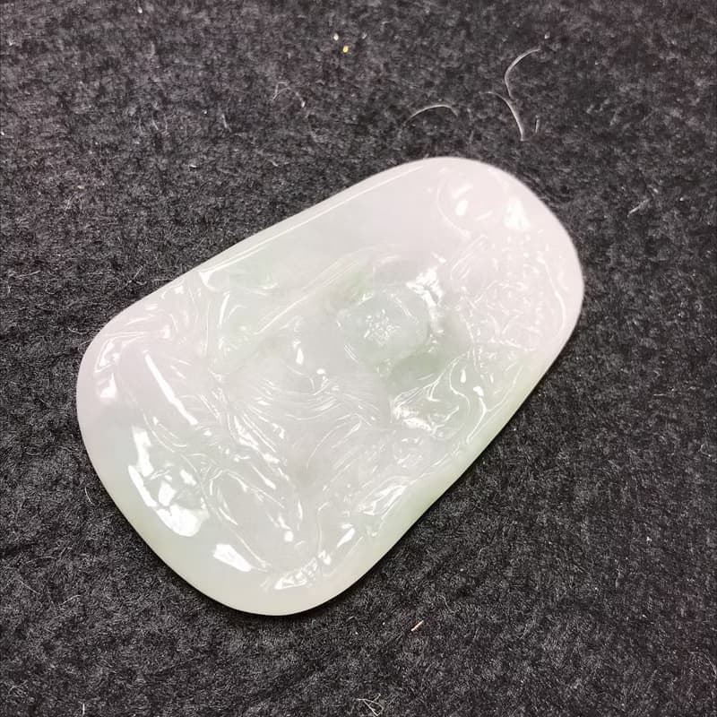 冰飄綠翡翠不動明王| 天然緬甸玉A貨翡翠 | 送禮