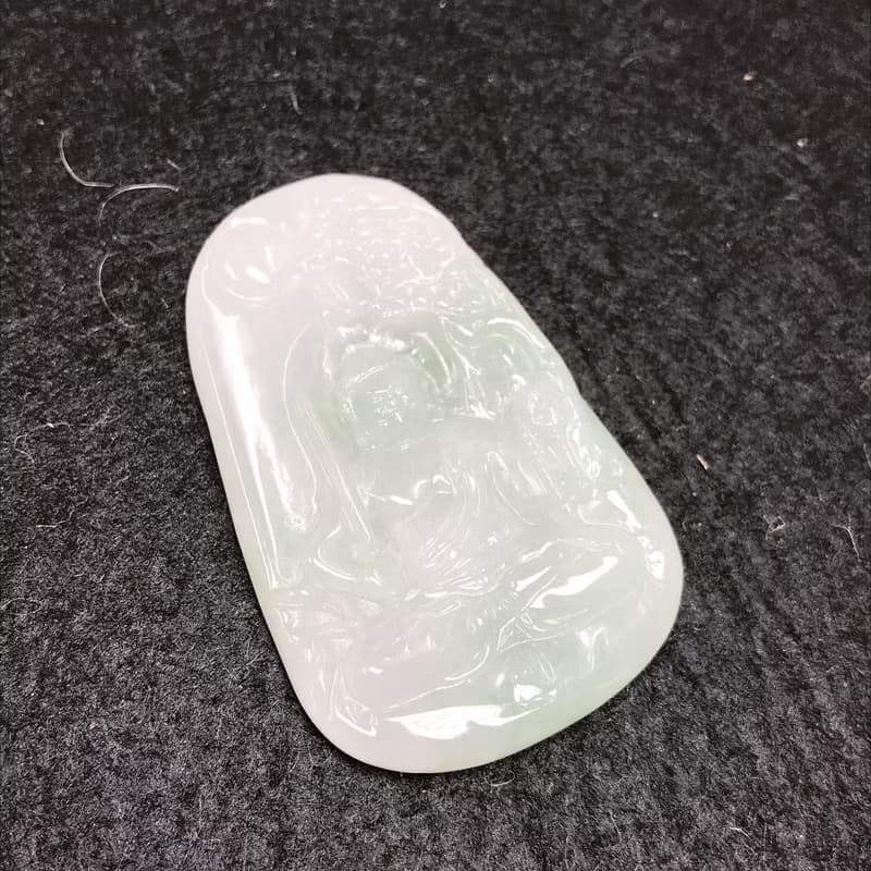 冰飄綠翡翠不動明王| 天然緬甸玉A貨翡翠 | 送禮