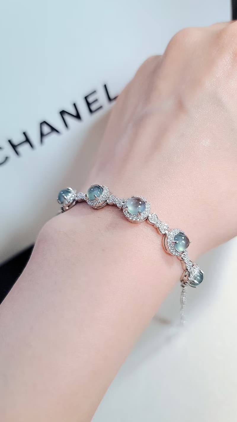 |藍剛仙女|A貨翡翠冰玻淡藍杠剛大蛋面6.5mm純銀鍍18k豪鑲手鏈