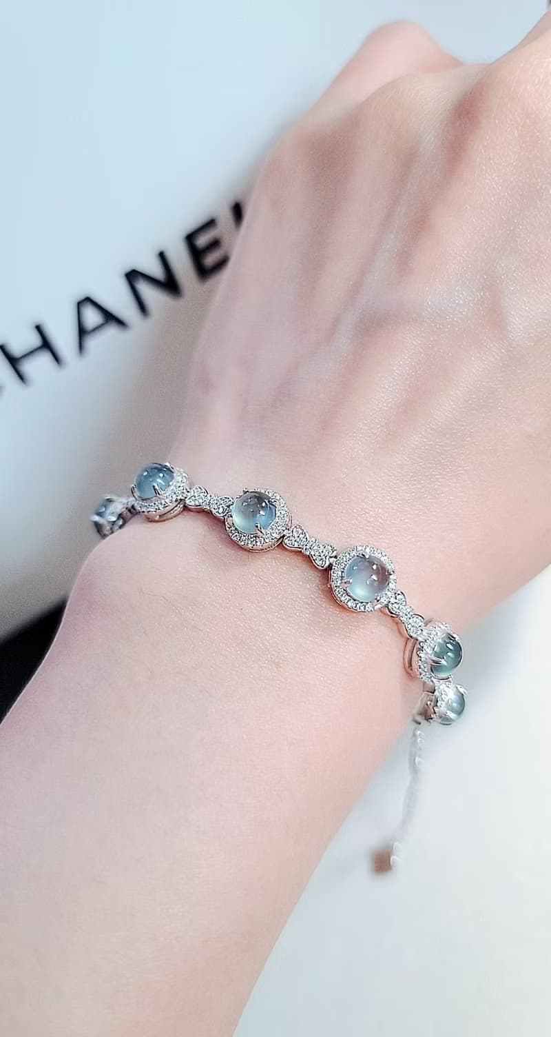 |藍剛仙女|A貨翡翠冰玻淡藍杠剛大蛋面6.5mm純銀鍍18k豪鑲手鏈