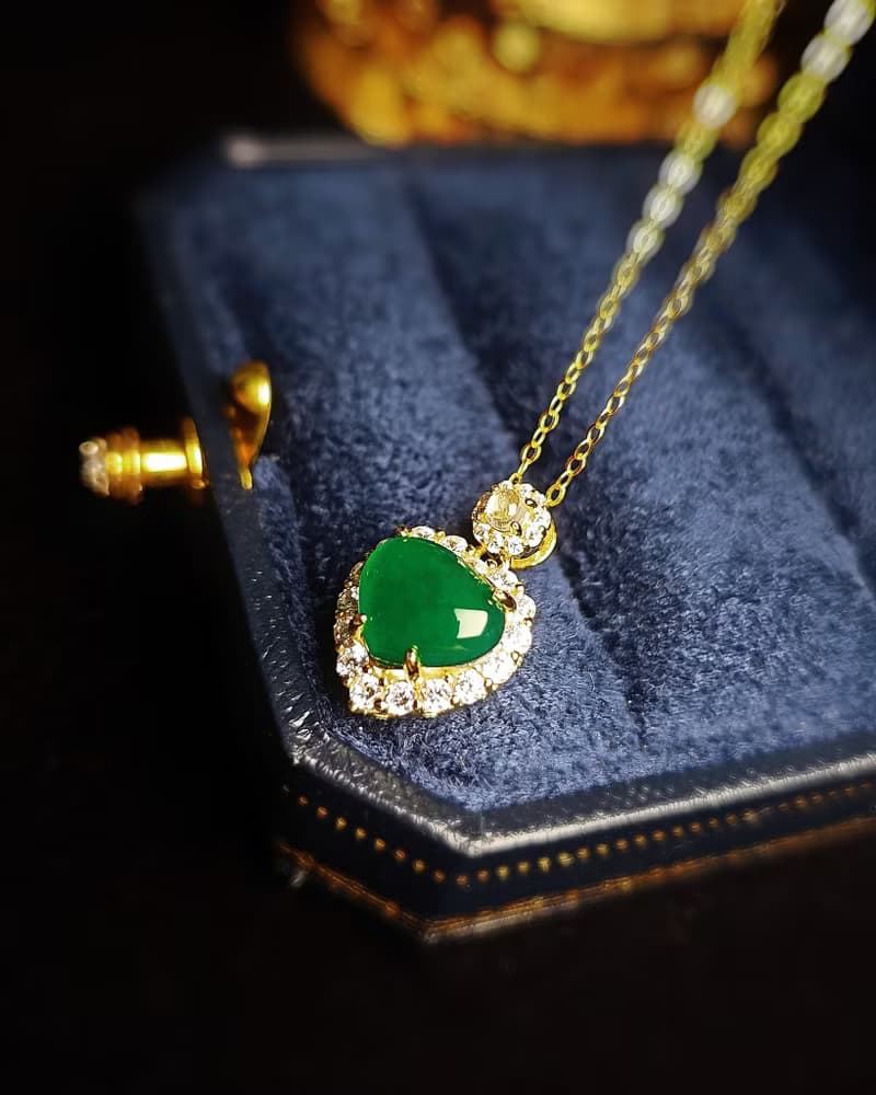招財•健康•感情|高冰綠愛心|A貨翡翠純銀鍍18k精緻吊墜項鍊