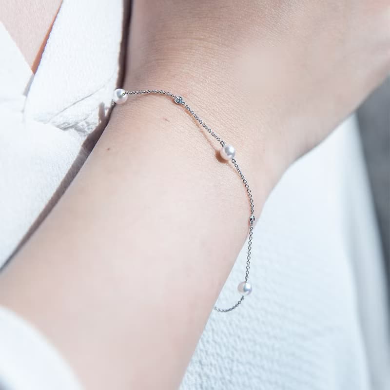 經典款珍珠包鑲手鍊