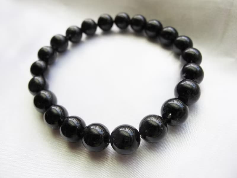 黑碧璽髮晶9mm(黑髮晶)【領袖石】改善身體健康 運氣