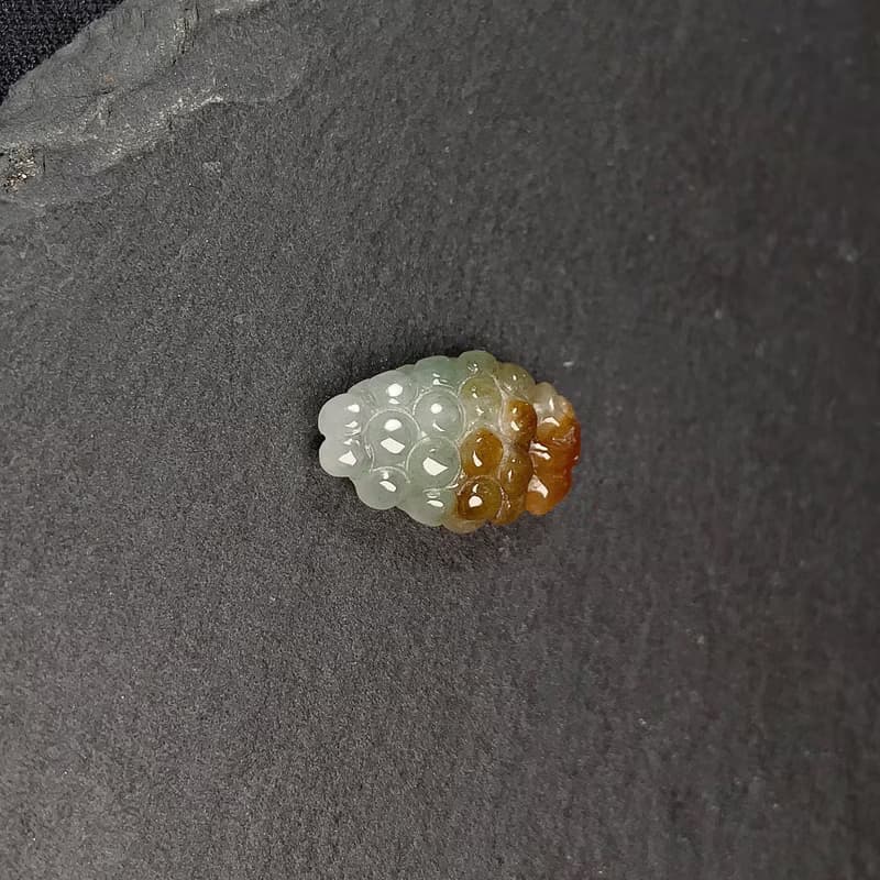 【限時優惠】 飄紅翡翠葡萄項鍊 | 天然緬甸玉A貨翡翠 | 送禮