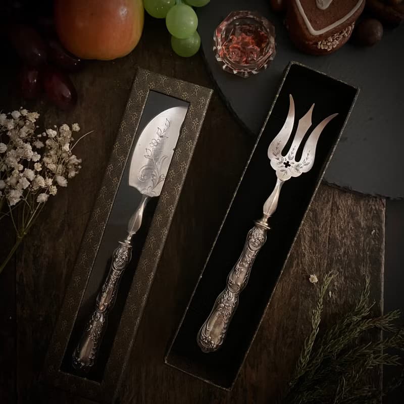 法國新藝術時期 華麗浮雕純銀柄 變形刀叉組