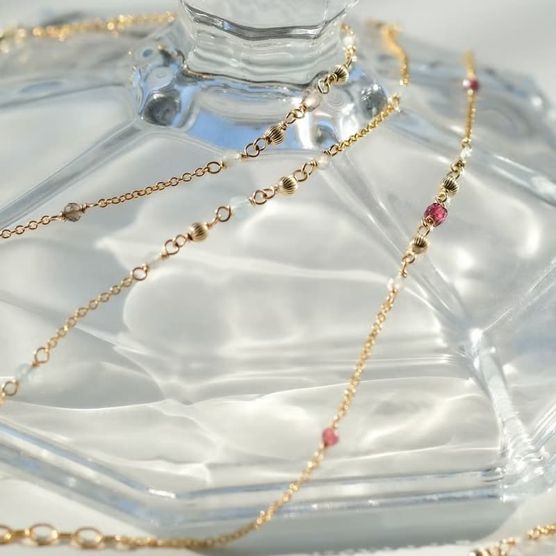 午茶時光 小方糖手鍊 紅石榴方塊 | 拉長石 14K包金 天然水晶