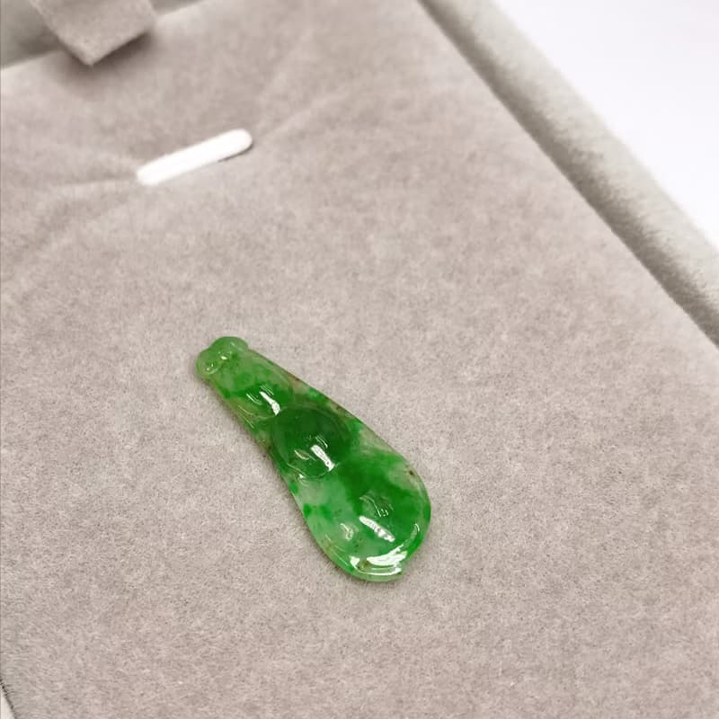 【福壽】冰飄陽綠翡翠福豆  | 天然緬甸玉A貨翡翠 | 送禮