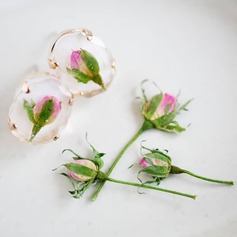 ミニ薔薇　ローズイヤリング