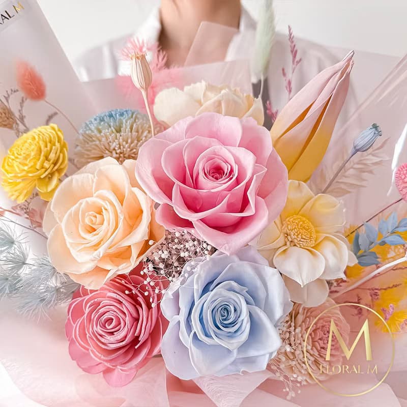 愛麗絲夢幻花園永生花束(贈送5ml香氛油)