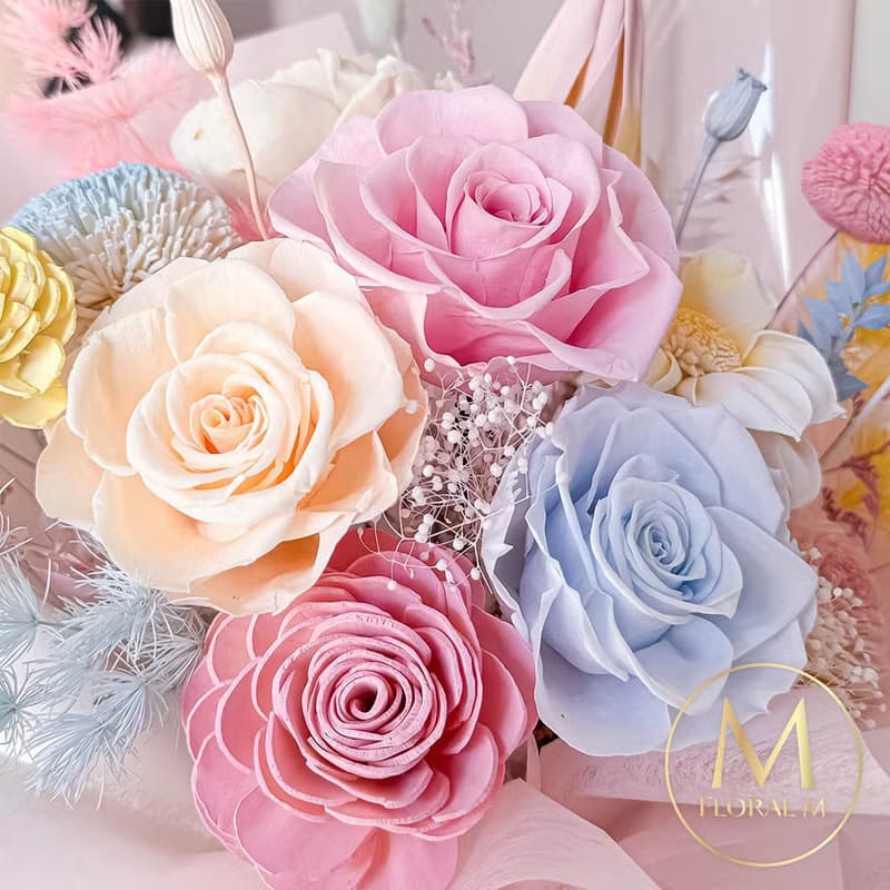 愛麗絲夢幻花園永生花束(贈送5ml香氛油)