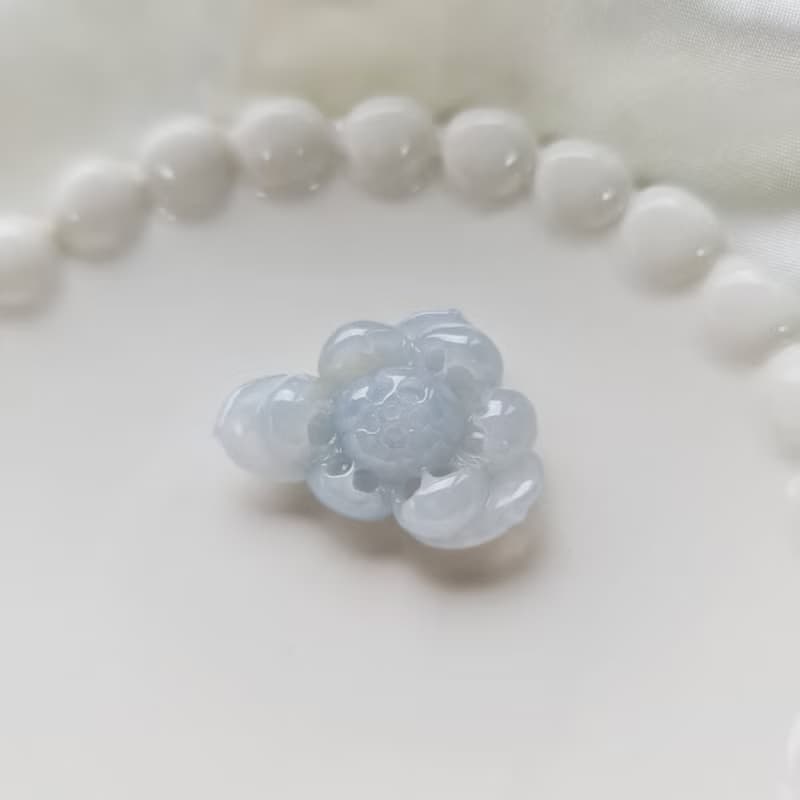 冰紫羅蘭蓮花吊墜 | 天然緬甸玉A貨翡翠