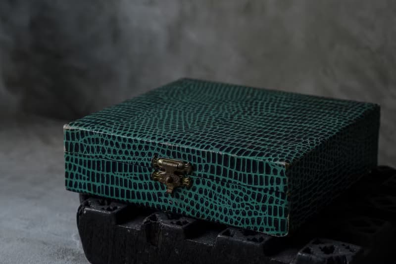 法國 XIXe SIECLE立體握柄茶匙組-完整緞布盒裝