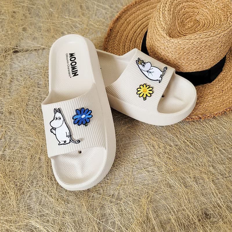 【Pinkoi x Moomin】姆明與歌妮 飾釦厚底Q彈拖鞋 米白 台灣製