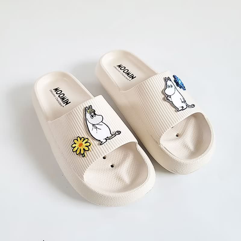 【Pinkoi x Moomin】姆明與歌妮 飾釦厚底Q彈拖鞋 米白 台灣製