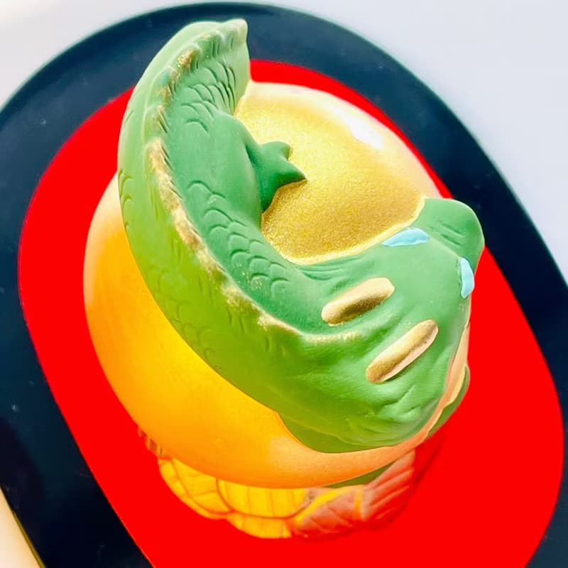 瀨戶燒藥師窯-招財福壽抱珠臥幣青龍