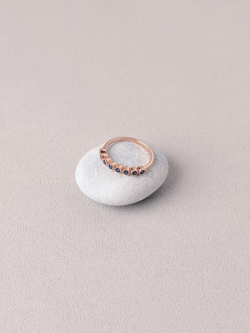 18K玫瑰金藍寶戒