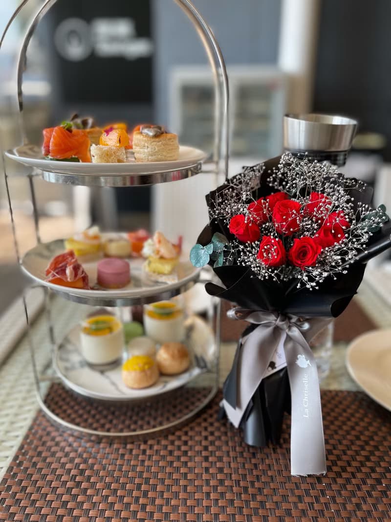 可寄台灣 紅色 迷你 9 枝 玫瑰花 保鮮花束 永生花束 不凋花束