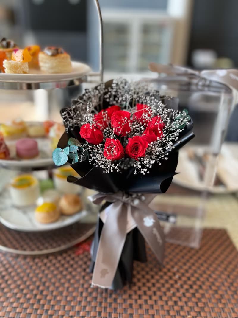 可寄台灣 紅色 迷你 9 枝 玫瑰花 保鮮花束 永生花束 不凋花束