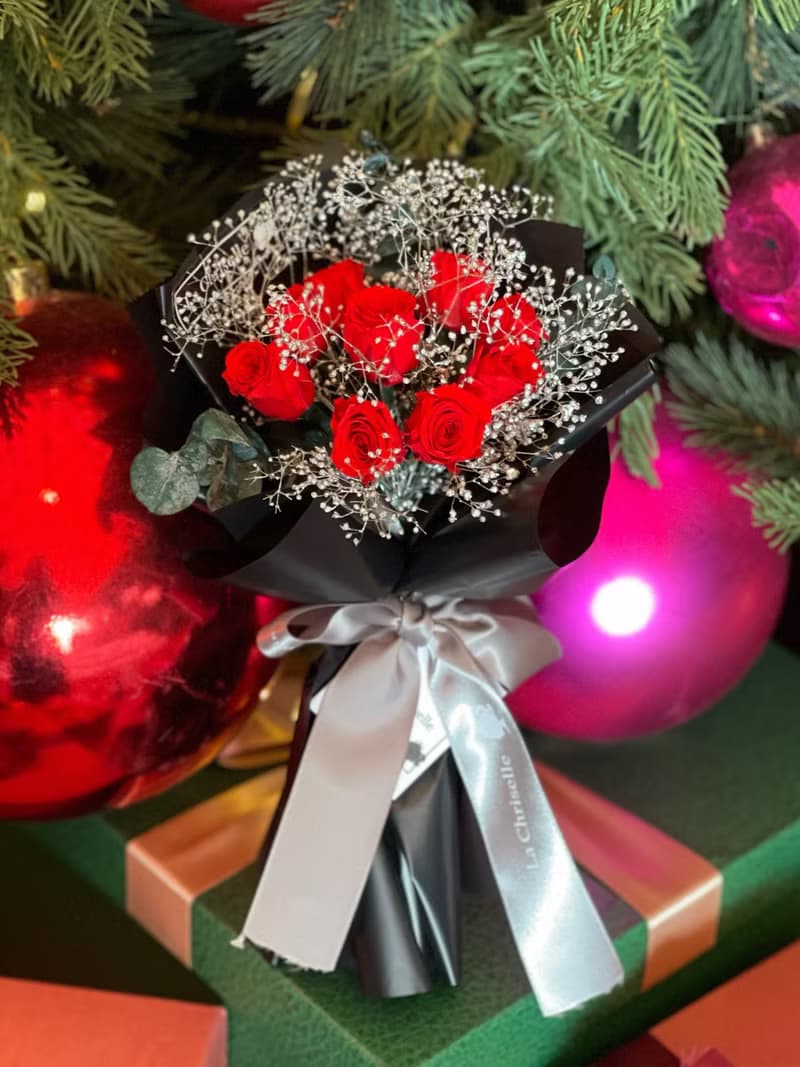 可寄台灣 紅色 迷你 9 枝 玫瑰花 保鮮花束 永生花束 不凋花束