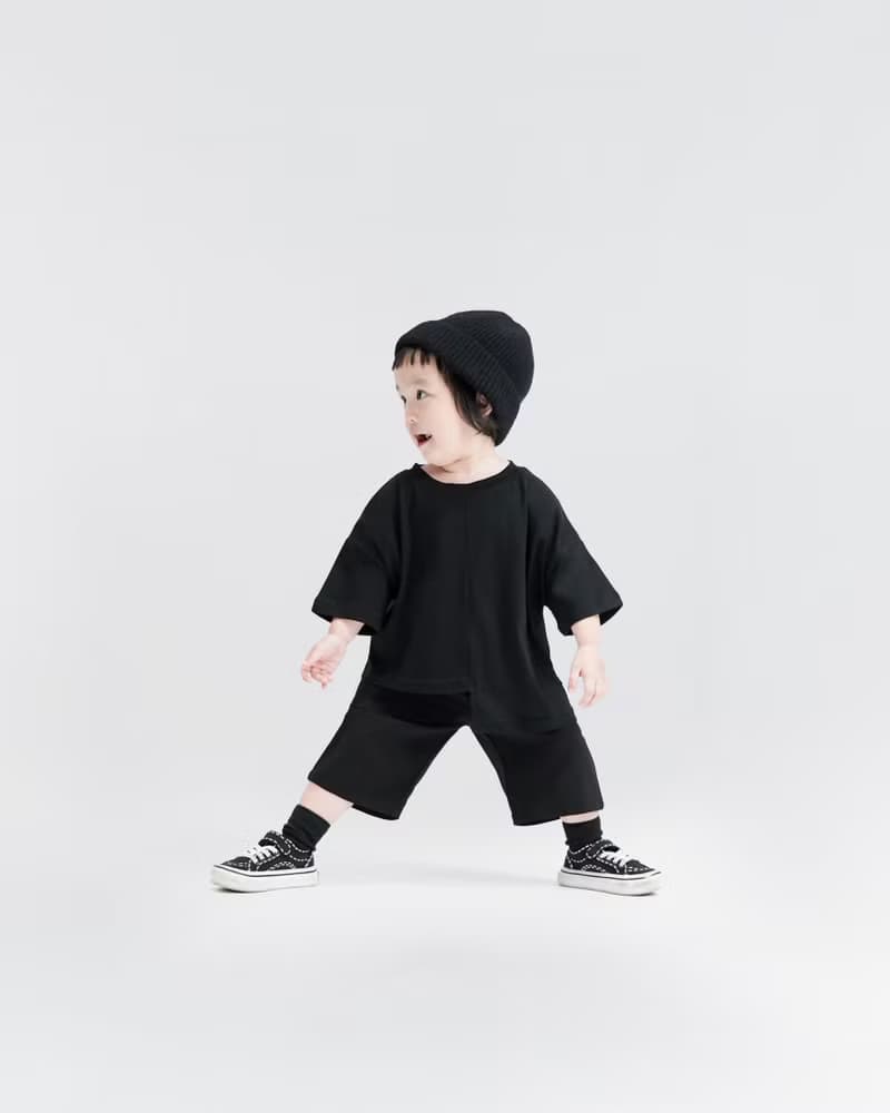 MUKID 涼爽低襠八分西裝褲