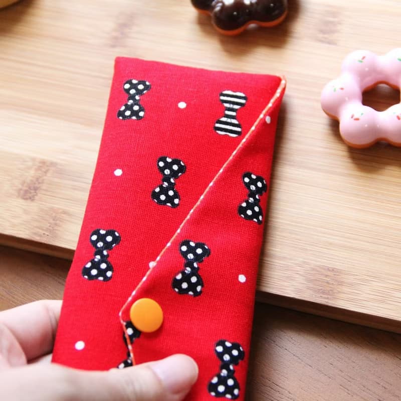 文青風環保筷袋 ~甜心女孩 紅 收納包.環保筷袋.手作餐具袋