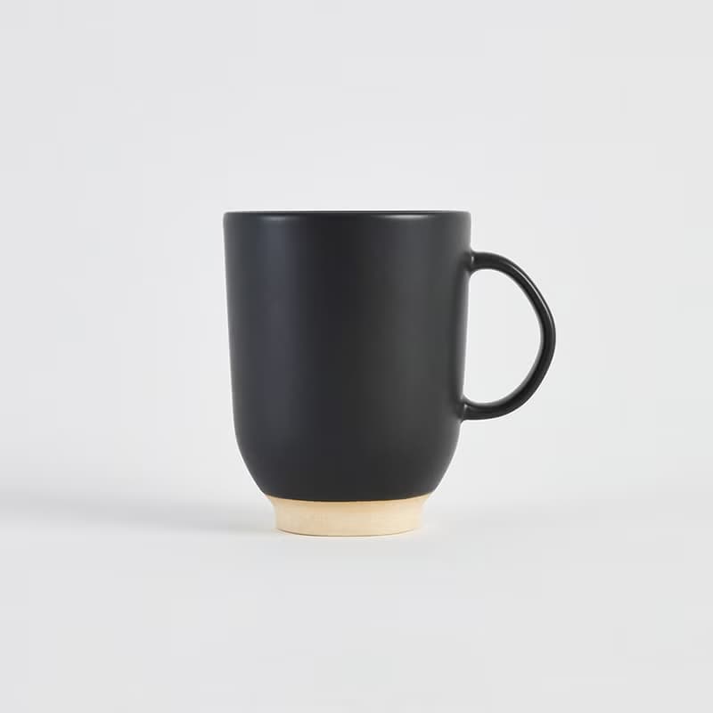 KOGA 許家陶器品 陶質馬克杯 (尖山黑)