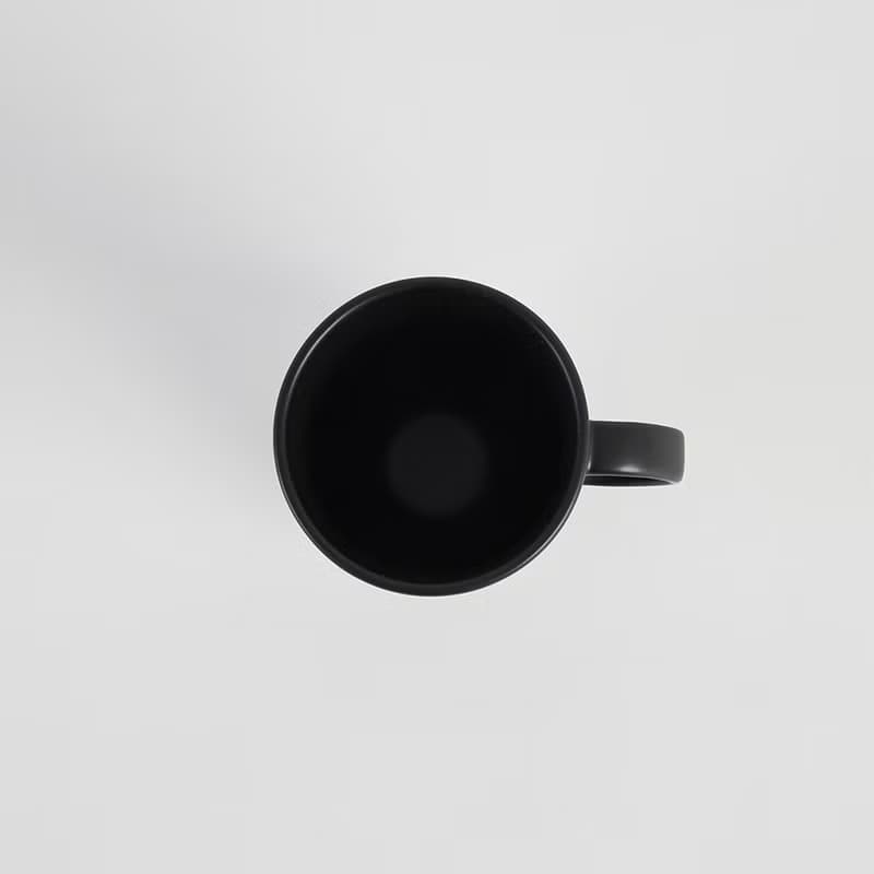 KOGA 許家陶器品 陶質馬克杯 (尖山黑)