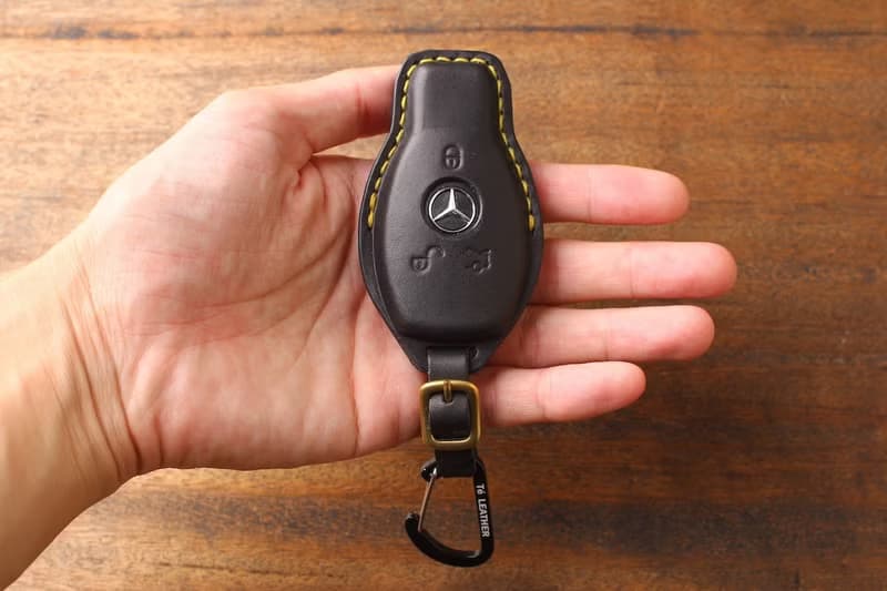 茶皮 Benz 賓士汽車鑰匙皮套 A250 W213 W205 C300 CLA GLE GLS