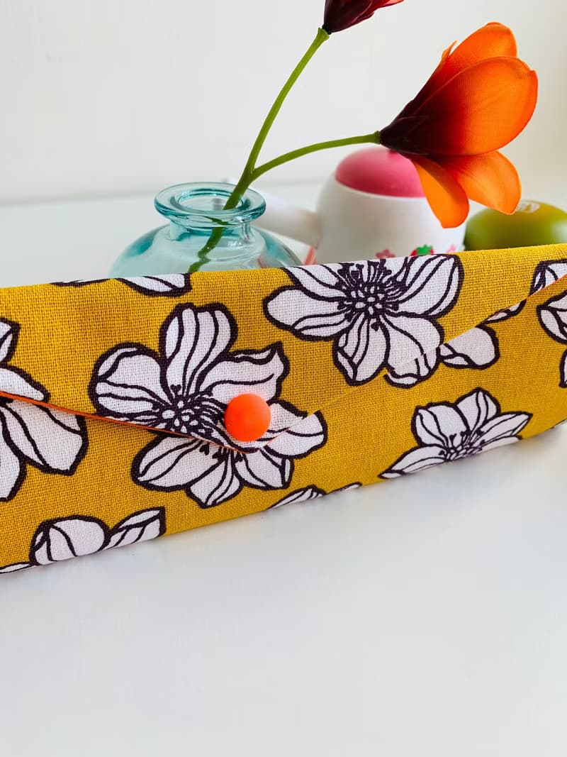 文青風環保筷袋  風情萬種 黃  手作餐具袋.交換禮物.