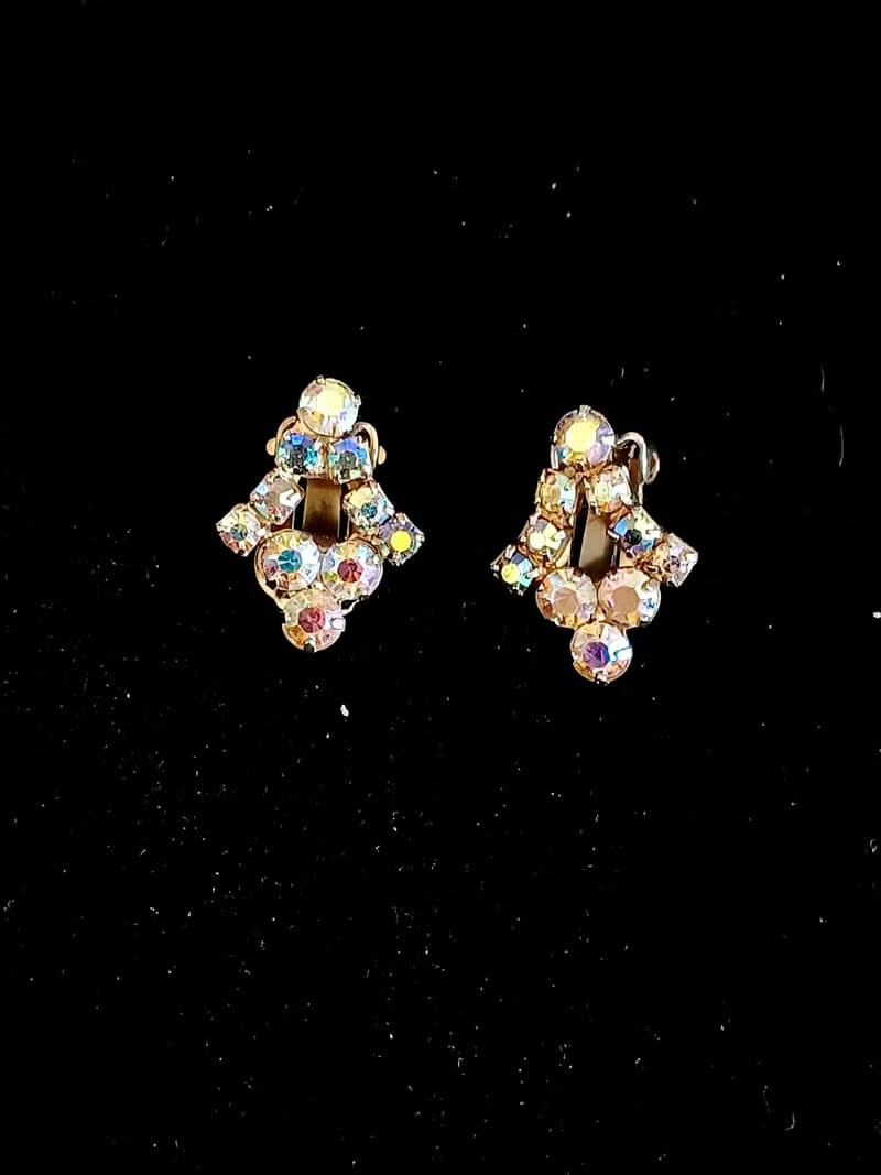 vintage jewelry  古董小巧極光萊茵 夾式耳環