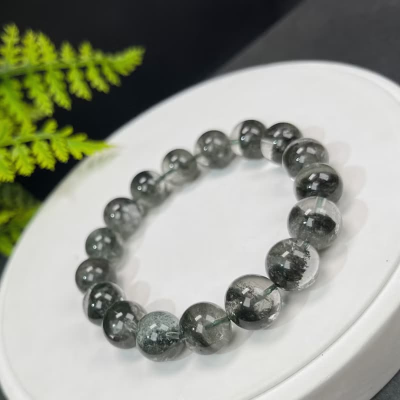 精品巴西天然綠色幻影幽靈水晶手串冰透幹凈男女招財貴人12.5mm