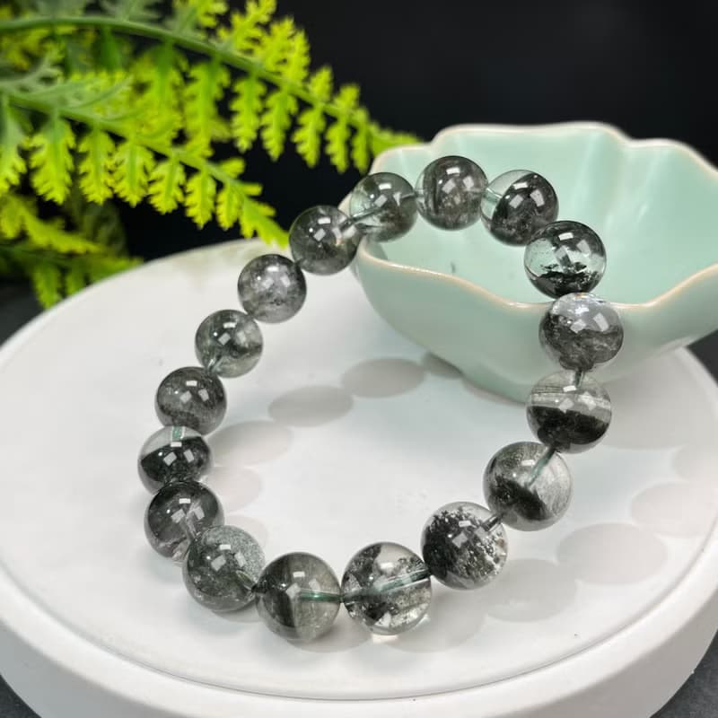 精品巴西天然綠色幻影幽靈水晶手串冰透幹凈男女招財貴人12.5mm