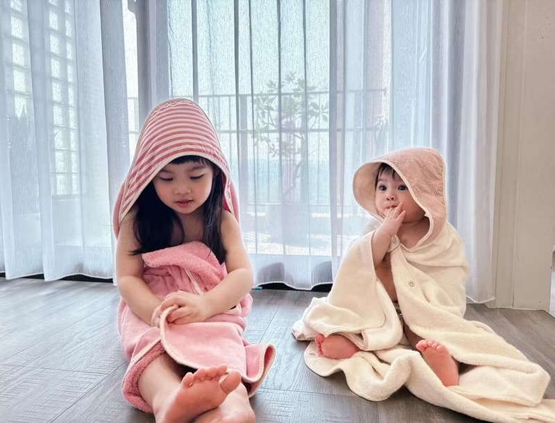 小蘑菇浴巾+媽媽寶寶護膚彌月禮盒組   嬰兒 新生兒 彌月 滿月禮