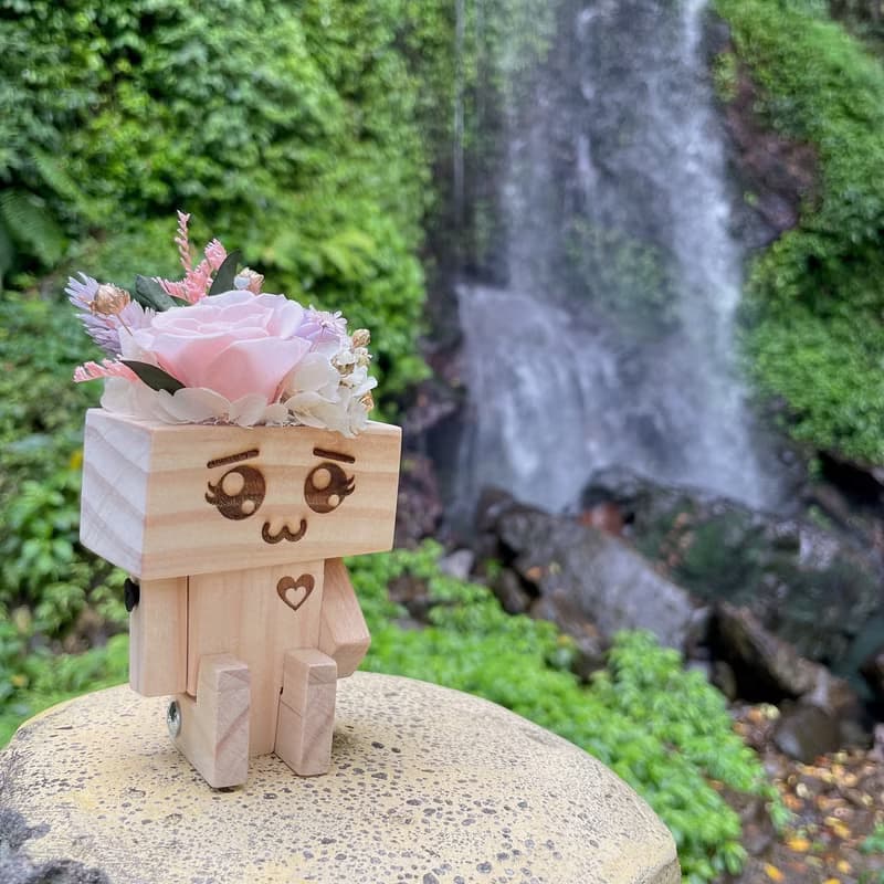 紙想陪妳 永生玫瑰紙箱人造型盆花 桌花