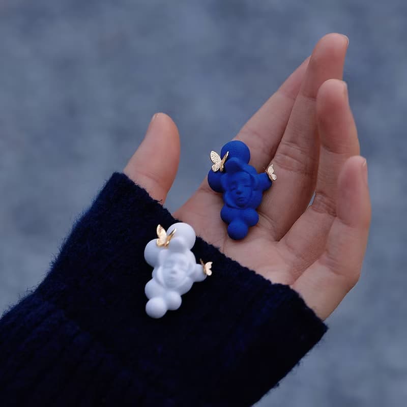 【云褓】治癒系雪山白克萊茵蘭蝴蝶情侶陶瓷胸針