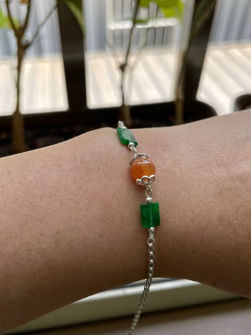 加冕//天然翡翠A貨 紅翡 冰種辣綠方片 925銀 手鍊