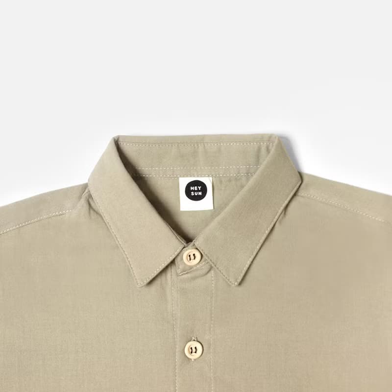 【童裝】稿紙印花拼接短袖襯衫-奶茶色