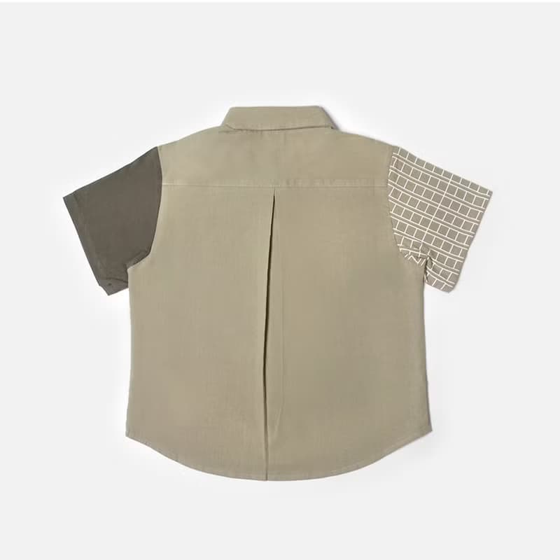 【童裝】稿紙印花拼接短袖襯衫-奶茶色