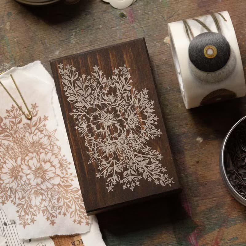 星辰染木印章 - 銀蓮花束