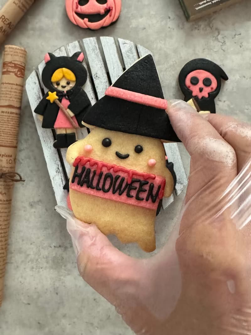 萬聖節餅乾 。貓魔女4片裝套組。S-cookie原創
