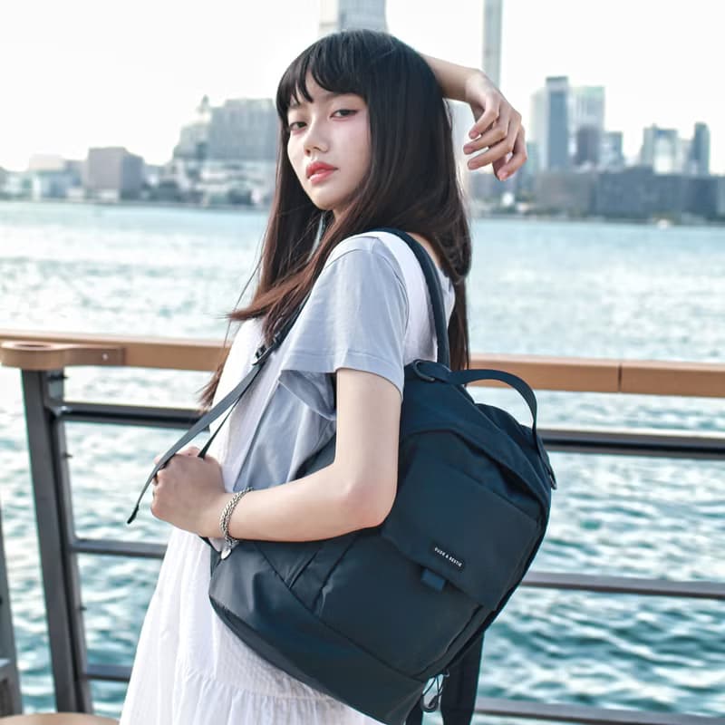 旅遊 超輕 防潑水 後背包 書包 電腦包 親子裝 女生 Gemini