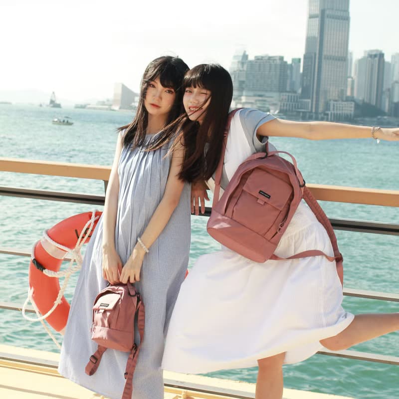 旅遊 超輕 防潑水 後背包 書包 電腦包 親子裝 女生 Gemini