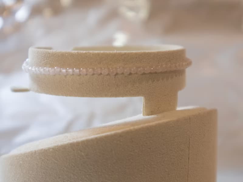 粉晶 七月誕生石. 925 SILVER 粉晶2.5mm 細緻手鏈