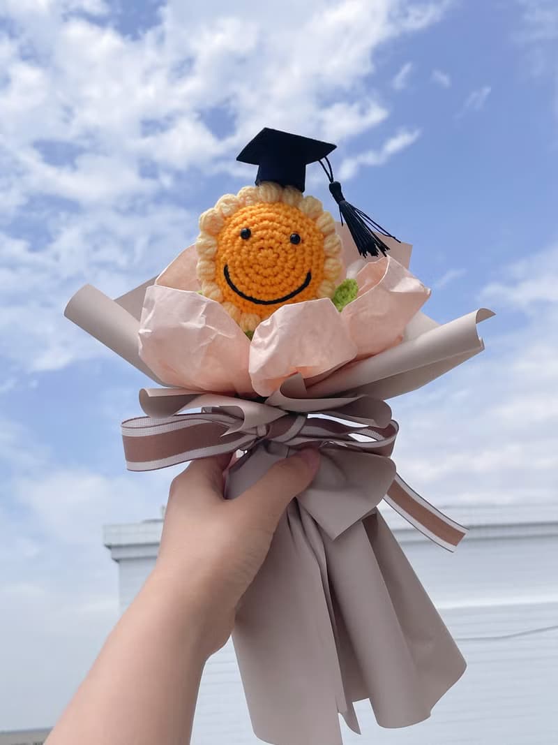 陽光兔兔 x 鉤針向日葵花束