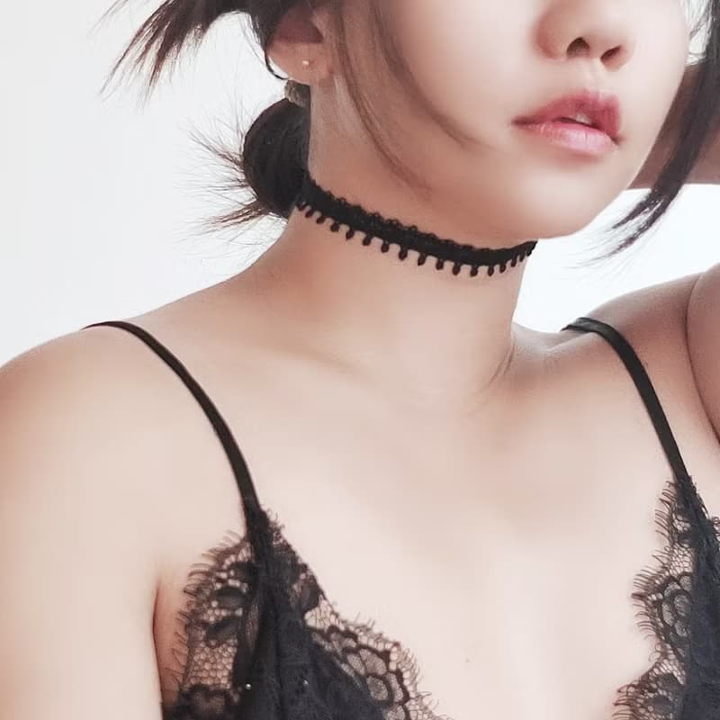 扇形窗花黑蕾絲choker